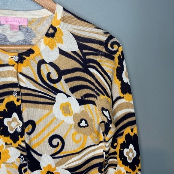 Lilly Pulitzer Retro Floral Mod Swirl Crystal Button Cardigan - Picture 5 of 14